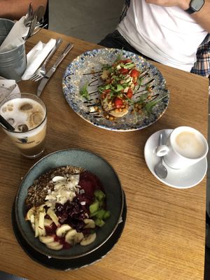 Açaí Bowl and Chickpea Tofu Toast  at Coffee&Cake in Zadar