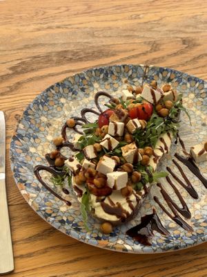 Hummus chickpea & Tofu toast   at Coffee&Cake in Zadar