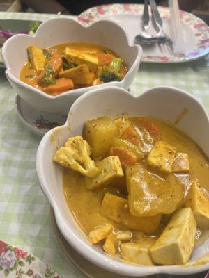 Massaman and red curry   at Jungle Kitchen in Ao Nang