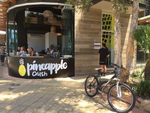 Pineapple Crush at Pineana - Pineapple Crush in Avalon Beach