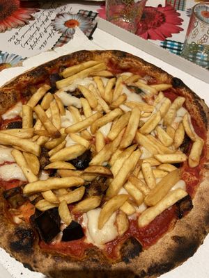 Pizza margherita veg con patatine e melanzane fritte 😋 at Le Agavi in Trieste
