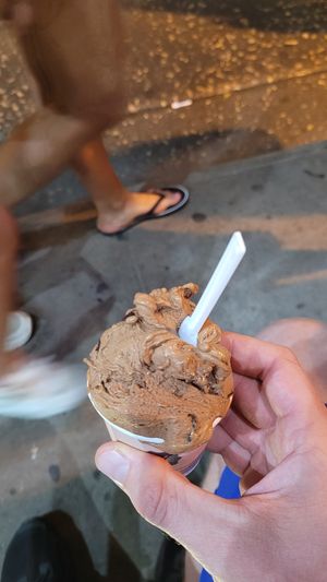 Chocolate amargo at Gelateria Tramonti in Cartagena