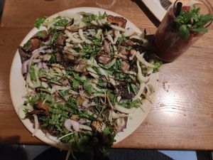 Rocket leaves & steak salad and "Very berry" drink at Four One Six (416) in Tel Aviv