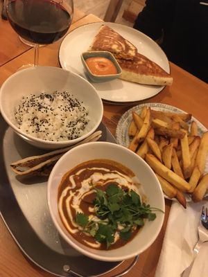 Spicy indian Hot Madras and delicious quesadilla with 1000 islands dip (+fries) at Balans Bistro in Bratislava