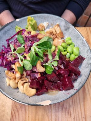 Buddha bowl at Balans Bistro in Bratislava
