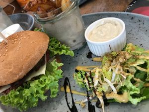 Full plate at Balans Bistro in Bratislava