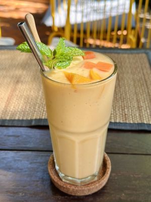 Four seasons smoothie (120 THB)  at Reform Kafe in Chiang Mai