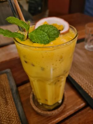 Mango and passion fruit smoothie at Reform Kafe in Chiang Mai