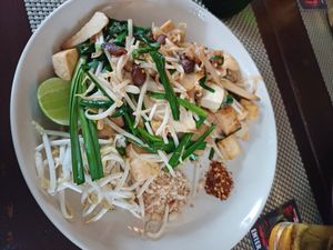 Pad thai at Reform Kafe in Chiang Mai