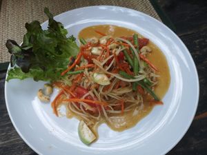 Ensalada de papaya at Reform Kafe in Chiang Mai