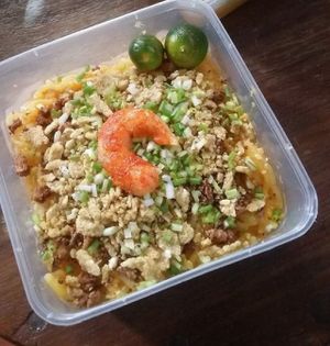 vegetarian pancit palabok with veggie shrimp  at Atma VF in Laguna