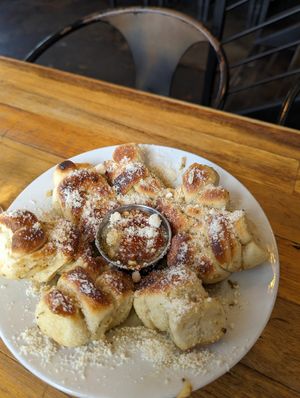 Garlic knots at Piante Pizzeria in Breckenridge
