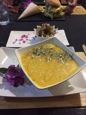 White beans soup at Luna Rossa in Panglao