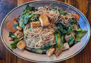 Waiwai See Eew at KaTi in Portland