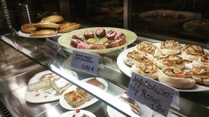 Cakes 'n' such at Artechino in Birkenfeld