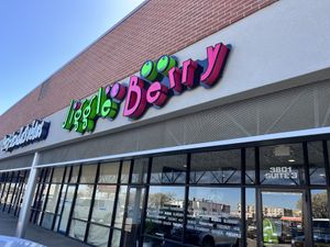   at Jiggle Berry Juice in Amarillo