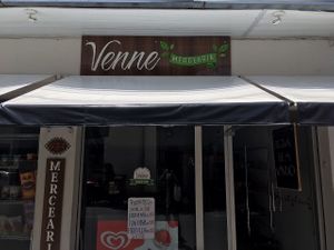 Exterior at Venne Mercearia  in Belo Horizonte