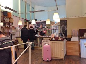 inside at Pink Ribbon Cupcakes in Hamburg
