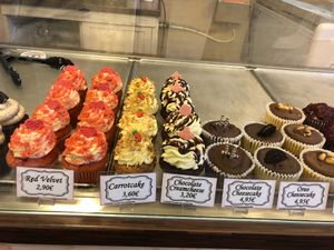 Standard cupcakes available  at Pink Ribbon Cupcakes in Hamburg