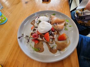 . at Essence Cafe in Stirling