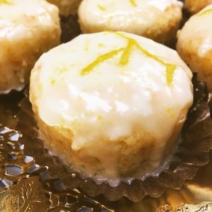 "Limoneto", house speciality consisting in a biscuit dived in sugar and lemon juice, covered with lemon fondant. at Marques Free From in Madrid