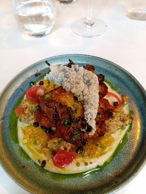 Grilled cauliflower at Bizes in Chamonix-mont-blanc