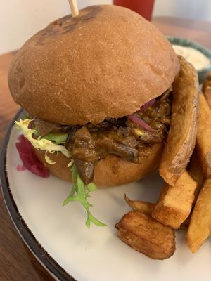 Sloppy Joe  at Chutnej in Vinohrady
