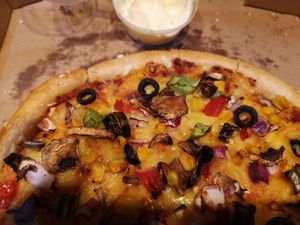 Quality vegan pizza at Super Singh's in West London