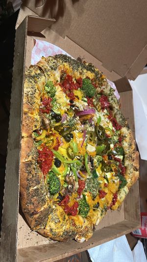 Came for some late night pizza, pizza was packed with all kinds of veggies, super yummy, staff was super friendly, this will definitely be my new go to for pizza!  at Pieces Pizza By the Slice in Sacramento