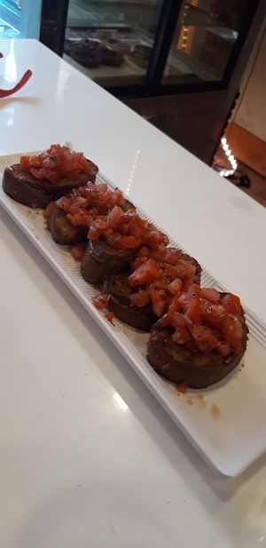 Vegan bruschetta at 1o9 Cafe in Udaipur
