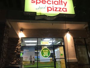 Looks very friendly from the outside and easy to find at Specialty Pizza in Altamonte Springs