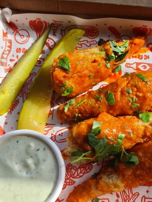 Hot wings at Red Sparrow Pizza in Collingwood