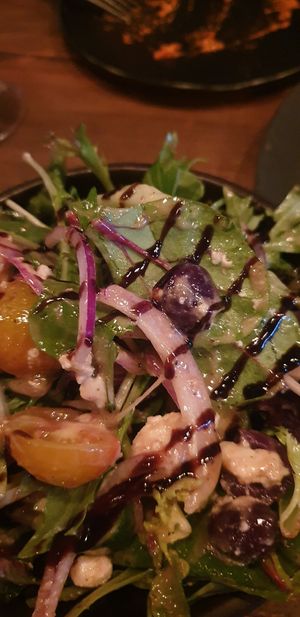 Green salad at Red Sparrow Pizza in Collingwood