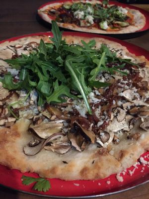 GF and Delicious! at Red Sparrow Pizza in Collingwood