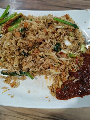 Fried rice, $3 at Lian Yuan 莲缘素 in Central Singapore