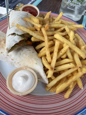 Vegan vegetable wrap  at Miss PeppeR in Barsbuettel