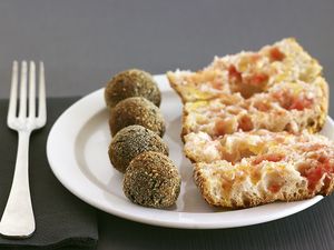 Croquetas de verduras at Lasal del Varador in Mataro