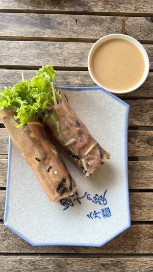 Fresh spring rolls with peanut saucee  at Thuc Duong Bao An - Bao An Macrobiotic in Da Nang