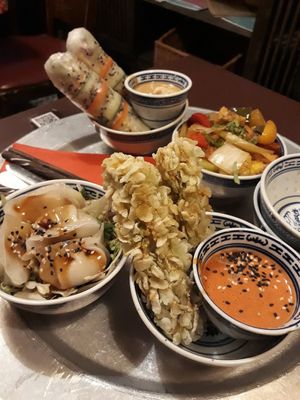 Some small bowls, super good! at 1990 Vegan Living in Berlin