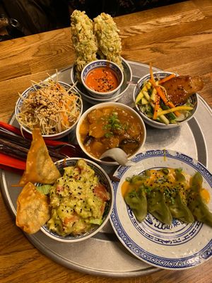 My personal favourite: the dumplings, the tofu stick in crispy rice and the avocado dip at 1990 Vegan Living in Berlin