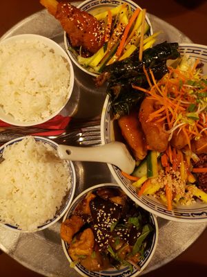 Our meal at 1990 Vegan Living in Berlin