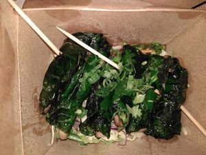 Tofu in Betelblättern at 1990 Vegan Living in Berlin