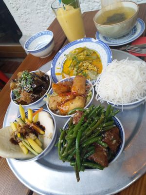  at 1990 Vegan Living in Berlin