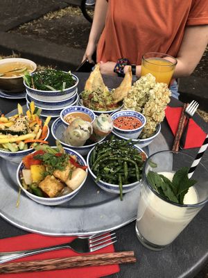   at 1990 Vegan Living in Berlin