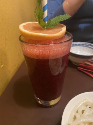 Drunken Master cocktail  at 1990 Vegan Living in Berlin