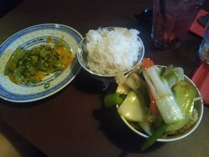 Small dishes at 1990 Vegan Living in Berlin