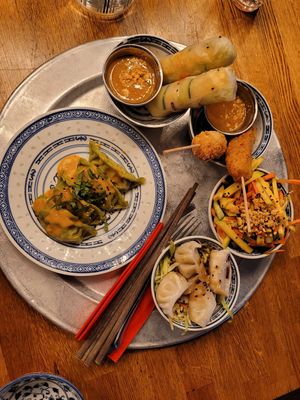 Selection of small bowls at 1990 Vegan Living in Berlin