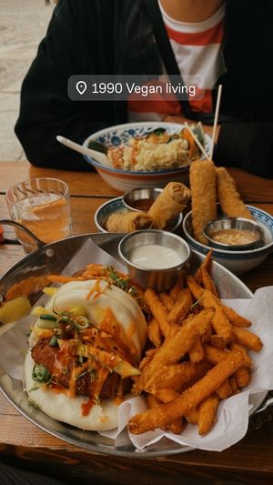   at 1990 Vegan Living in Berlin