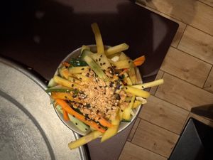„Goi Xoai“ (mango salad).  at 1990 Vegan Living in Berlin