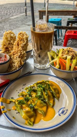   at 1990 Vegan Living in Berlin